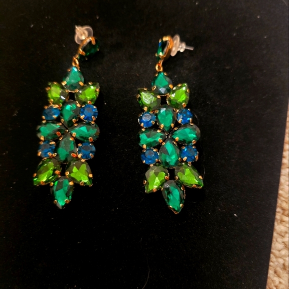 Dubai Jewelry- Elegant Green and Blue Gemstone Earrings - Picture 1 of 8